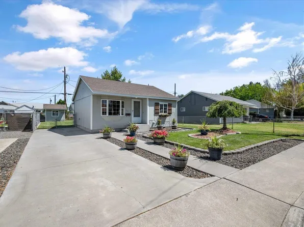 306 Rossell Ave, Richland, WA 99352