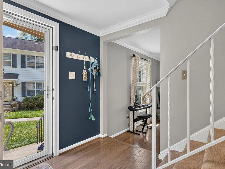 7331 Rolling Oak Ln — Photo 4