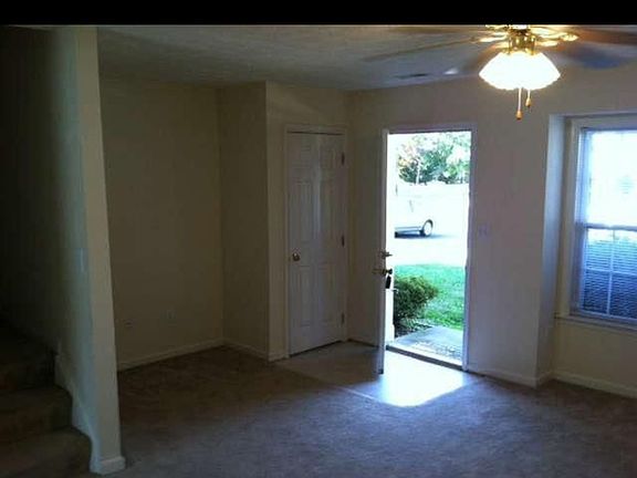 2nd image of 10507 Boxmeer Ct