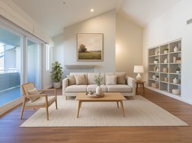 4701 Date Ave, La Mesa, CA