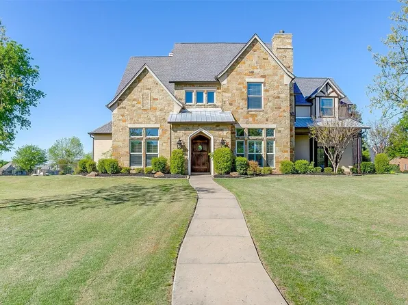 100 Western Breeze Dr, Fort Worth, TX 76126