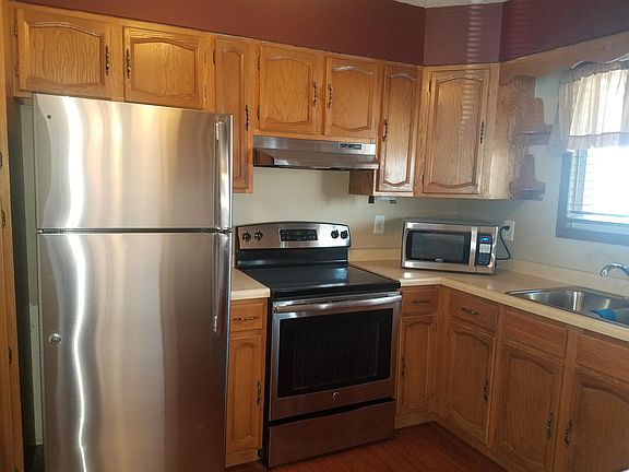 Stainless appliances in the kitchen