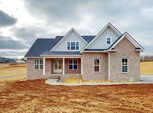 128 Aplin Branch Rd, Cottontown, TN 37048