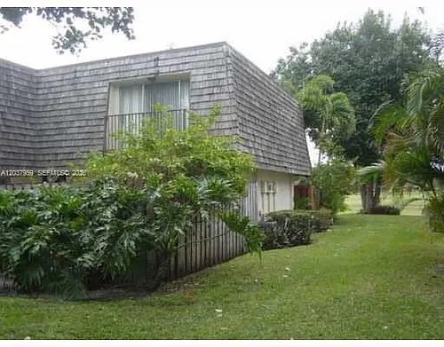 2060 SW 90th Ave #A-18 Photo 1