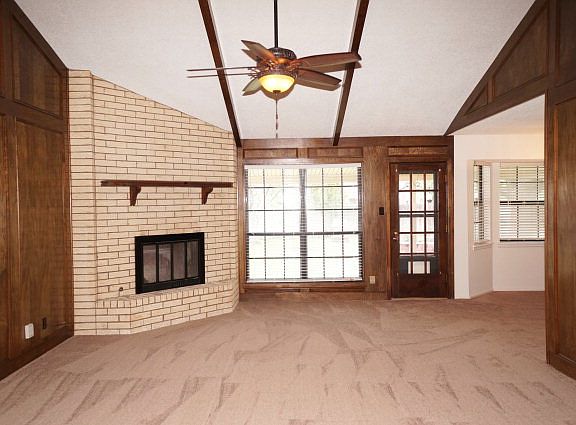 2nd image of 1225 Mimosa Cir