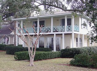 2200 Ocean Rd, Saint Simons Island, GA 31522