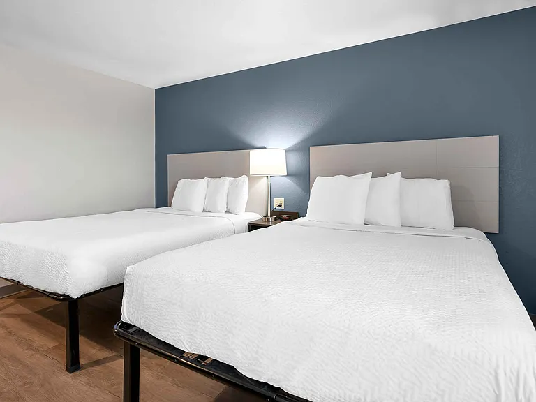 Studio Suite - 2 Queen Beds