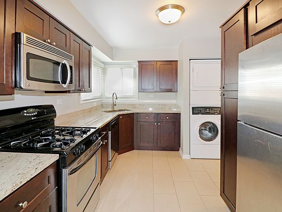 4th image of 447 N West Ave