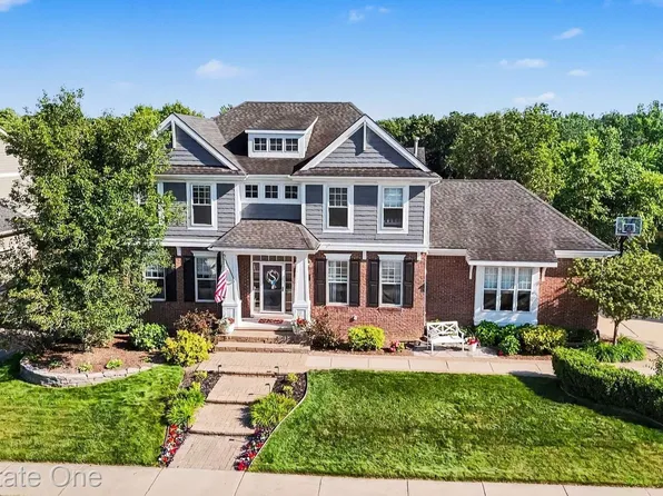 1809 Cheshire Ln, Commerce Township, MI 48382