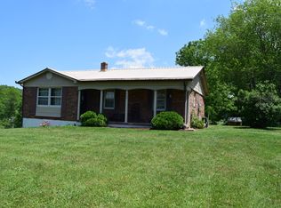 169 Shady Grove Rd NW, Willis, VA 24380