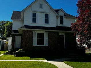 726 Clinton St, Harriman, TN 37748