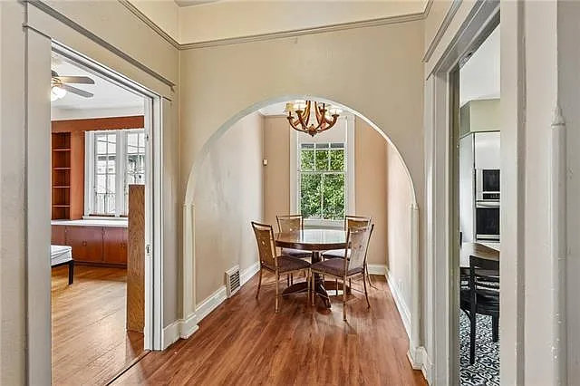 7018 S Claiborne Ave — Photo 17