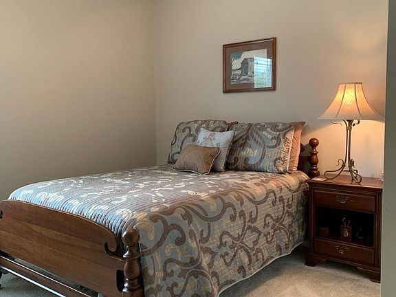 5th image of 2237 Sweet Bay Dr #B