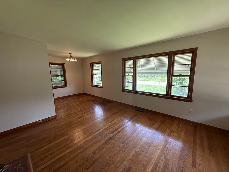 3500 Aberdeen Ave — Photo 9