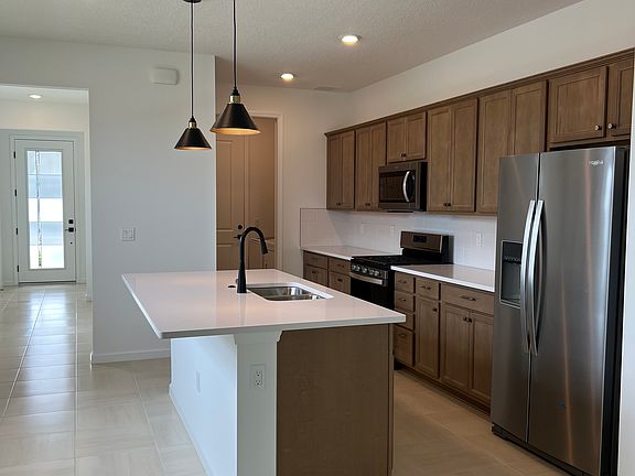 5th image of 4500 Nautilus Cir