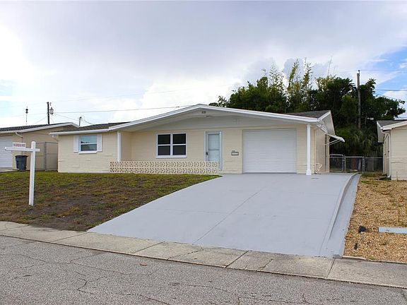 3rd image of 5102 MANOR DRIVE