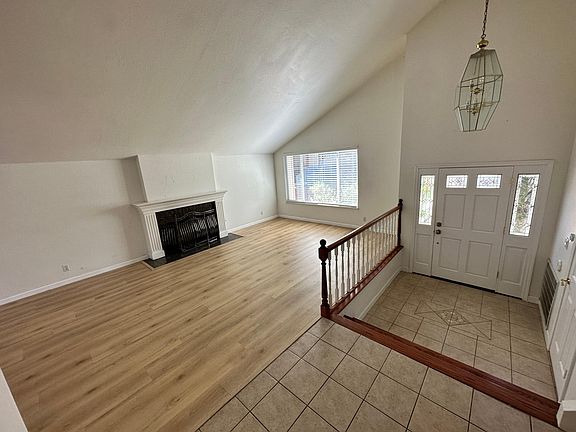 entrance, living room