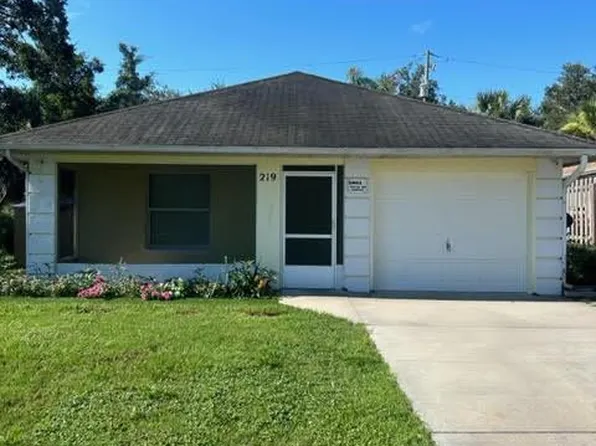 219 13th Pl SW, Vero Beach, FL 32962