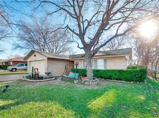707 Marigold Dr, Cedar Hill, TX 75104