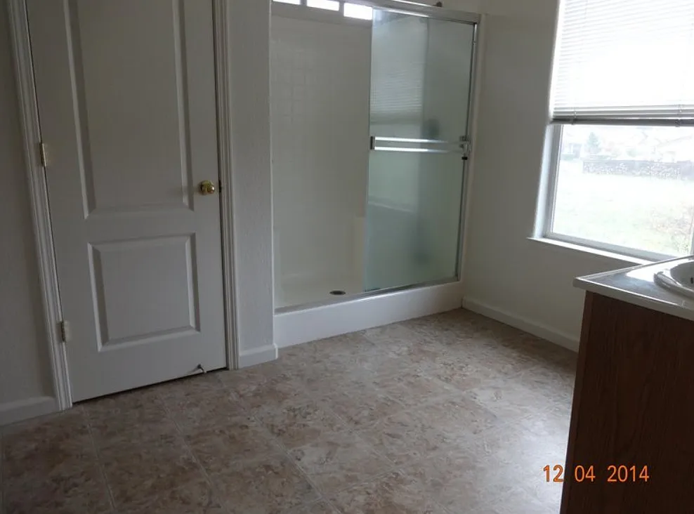2026 LaRabyn Way - 1 — Photo 4