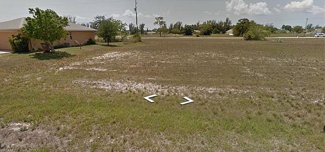 1st image of 1922 SW 7th Pl