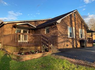 3206 Oak St, White Pine, TN 37890