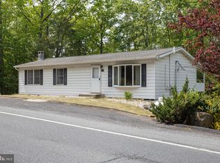 20 Stock St, Nesquehoning, PA 18240