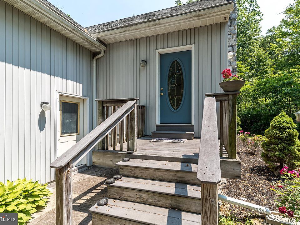 113 E Cherry Rd, Quakertown, PA 18951 Zillow