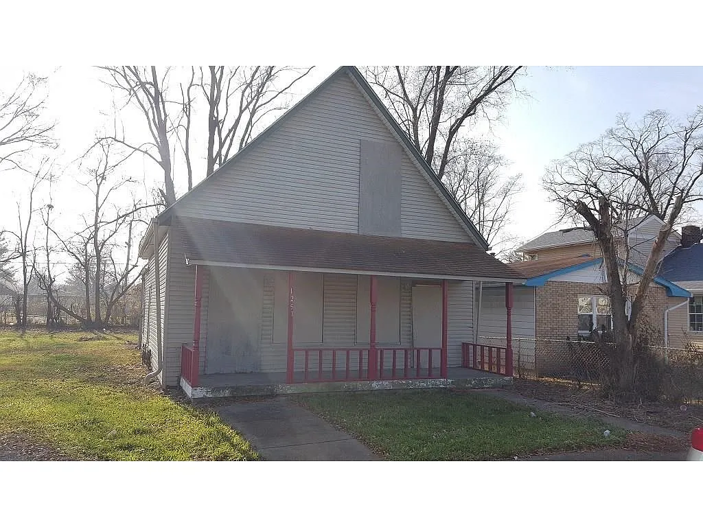 1251 W 27th St photo 1