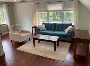9 Bradford Ln, Scarborough, ME 04074