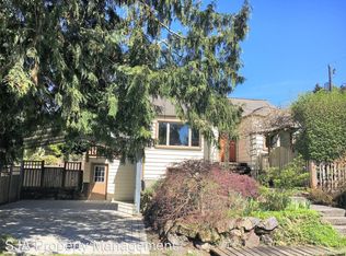 12303 38th Ave NE, Seattle, WA 98125