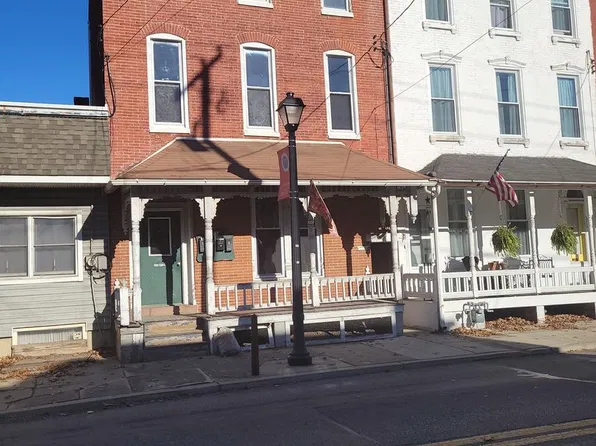 223 Main Street, 223 Main St APT 2, Denver, PA 17517