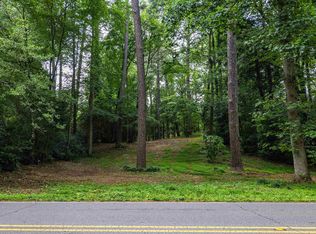 2950 Mountain Brook Pkwy #62, Birmingham, AL 35223