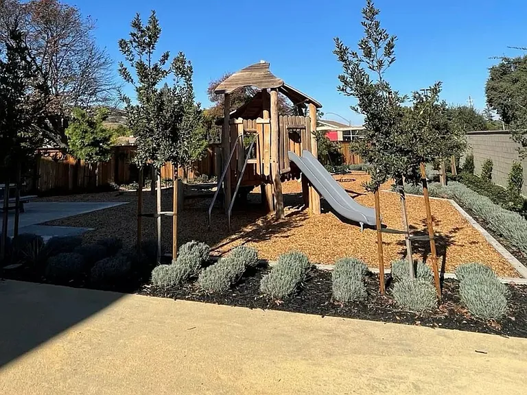24 Seda Ln — Photo 35