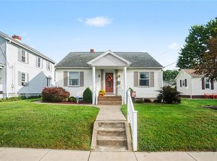 228 Hazel Ave, Ellwood City, PA 16117