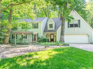 4427 W Tanglewood Rd, Bloomington, IN 47404