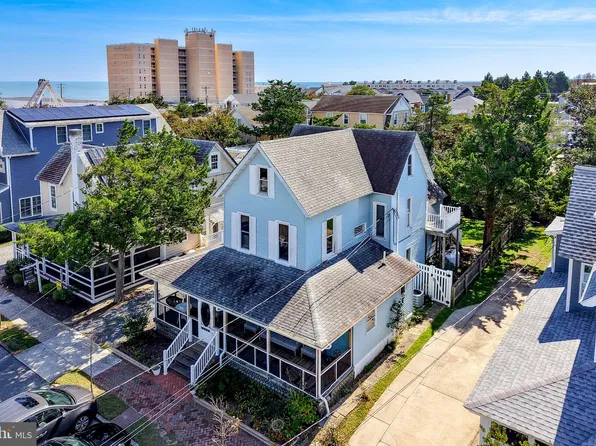 18 Delaware Ave, Rehoboth Beach, DE 19971