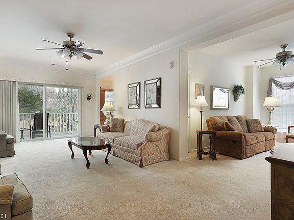 3rd image of 4204 Avery Ct #4204