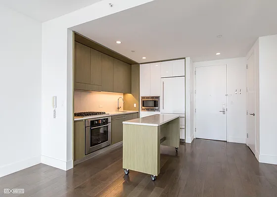 Rented by Citi Habitats | media 32