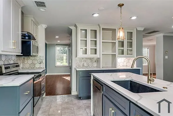 320 Mesa Verde Way — Photo 10