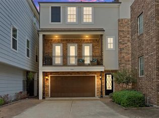 922 W 20th St #B, Houston, TX 77008