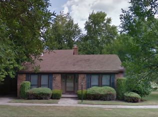 107 Cimarand Dr, Williamsville, NY 14221