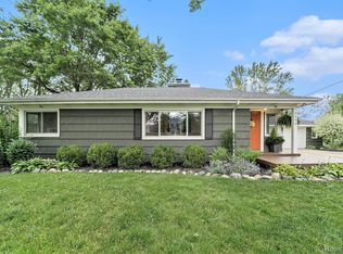 5690 Corunna Ave, Clarkston, MI