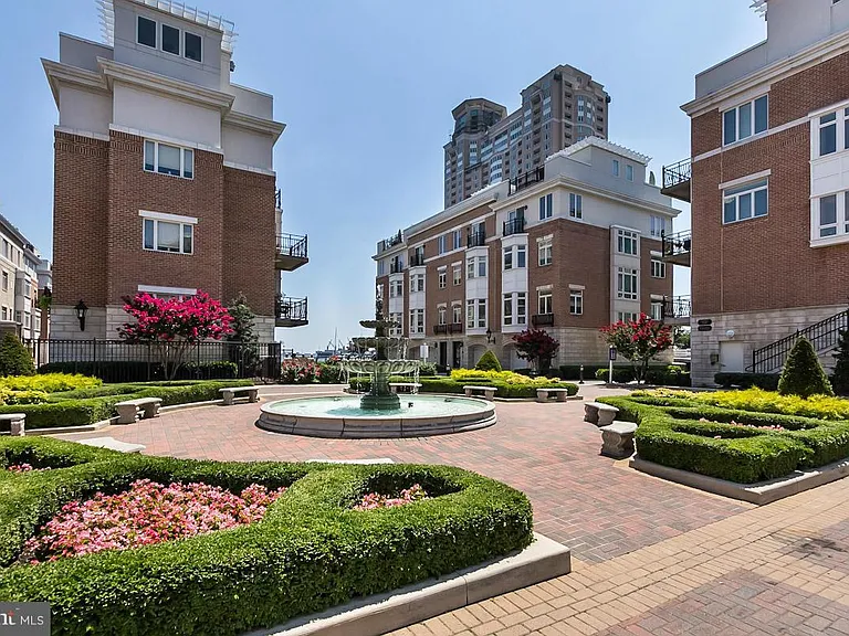 639 Ponte Villas S #128 — Photo 30
