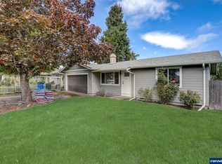 4779 Mall Ct NE, Salem, OR 97305