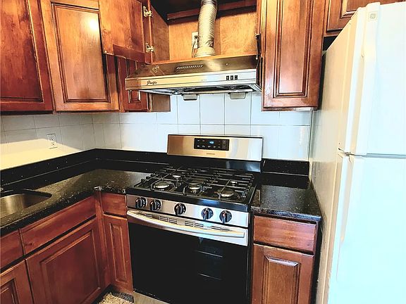 5th image of 75-58 113th St #5A
