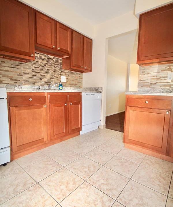 Canterbury Court Apartment Rentals Washington, PA Zillow