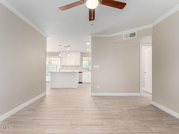 4th image of 1233 E MARIGOLD Lane