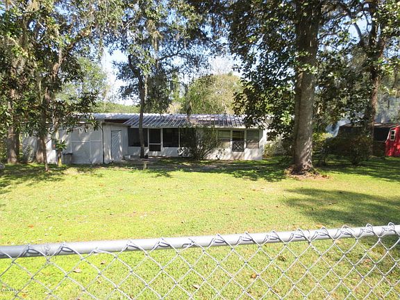 3rd image of 17467 SE 65th St