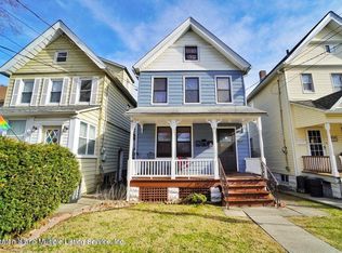 393 Heberton Ave, Staten Island, NY 10302